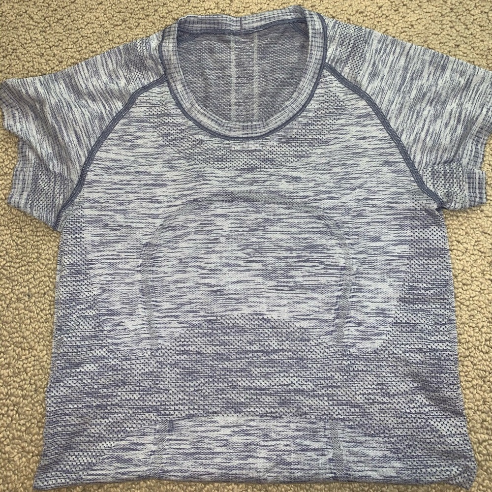 Lululemon short sleeve
